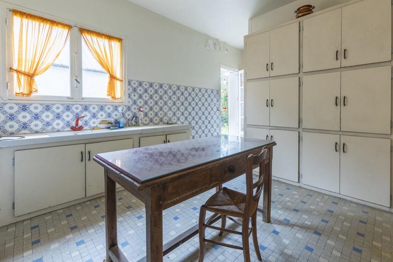 Maison ancienne - 350 m² - 11 pièces