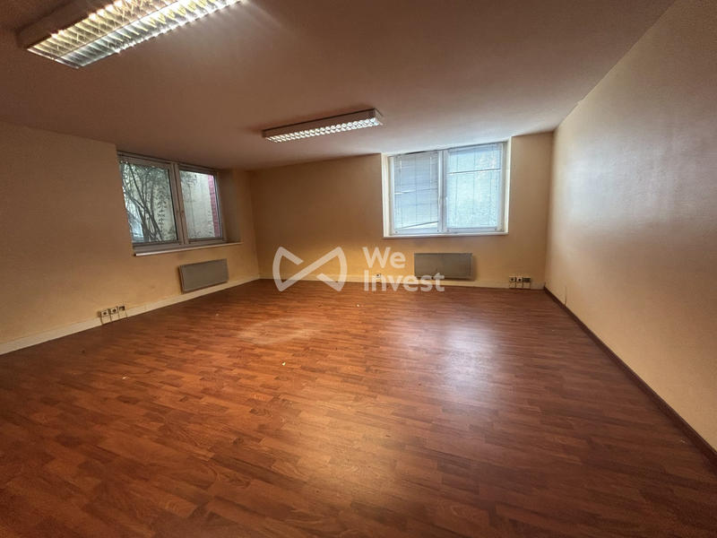 Local commercial - 107 m²