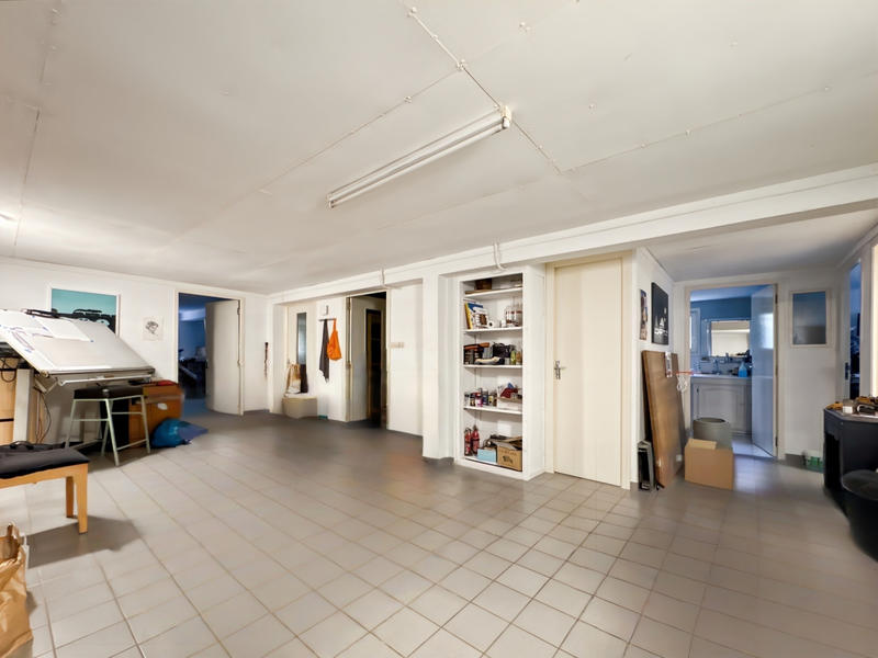 Maison - 216 m² - 8 pièces