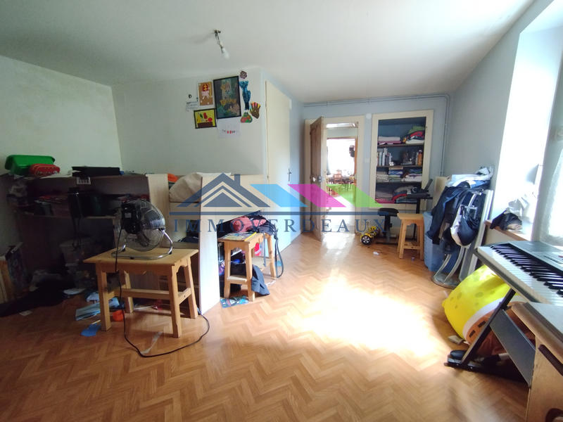 Maison - 130 m² - 6 pièces