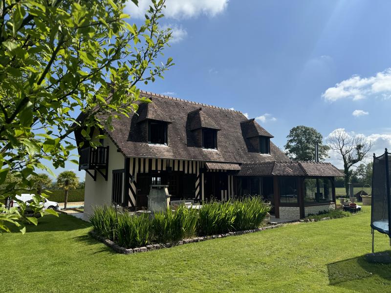 Maison - 145 m² - 6 pièces