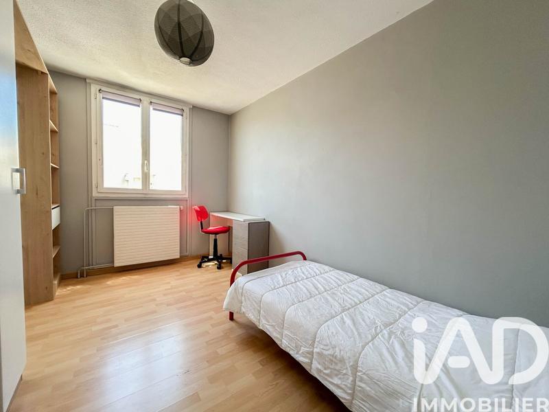 Appartement - 81 m² - 4 pièces