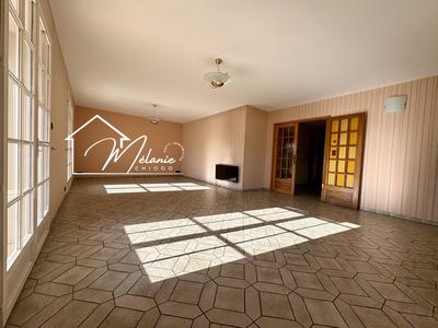 Maison - 145 m² - 5 pièces
