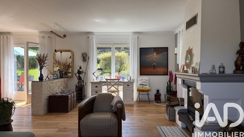 Maison - 148 m² - 6 pièces