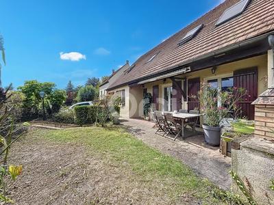 Pavillon - 166 m² - 8 pièces