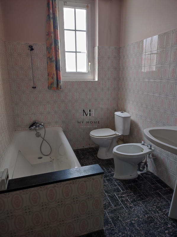 Maison - 150 m² - 7 pièces