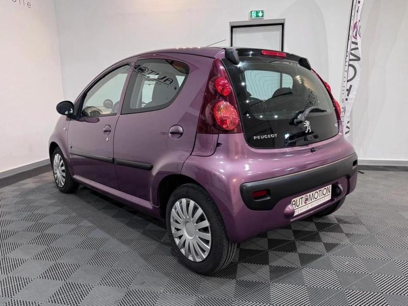 Peugeot 107 1.0i 68ch