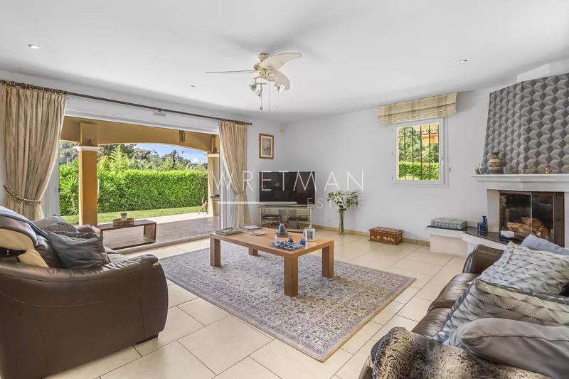 Maison - 185 m² - 7 pièces