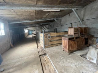 Maison - 240 m² - 8 pièces