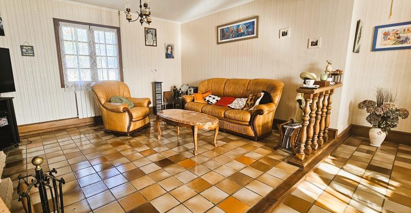 Maison - 179 m² - 7 pièces