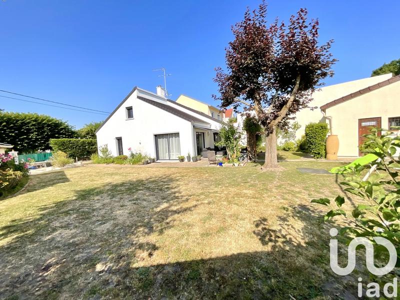 Maison - 172 m² - 8 pièces