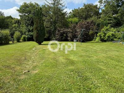 Terrain constructible - 929 m²