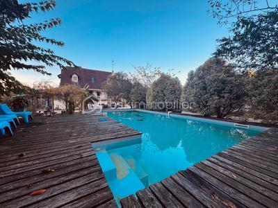 Maison - 150 m² - 7 pièces