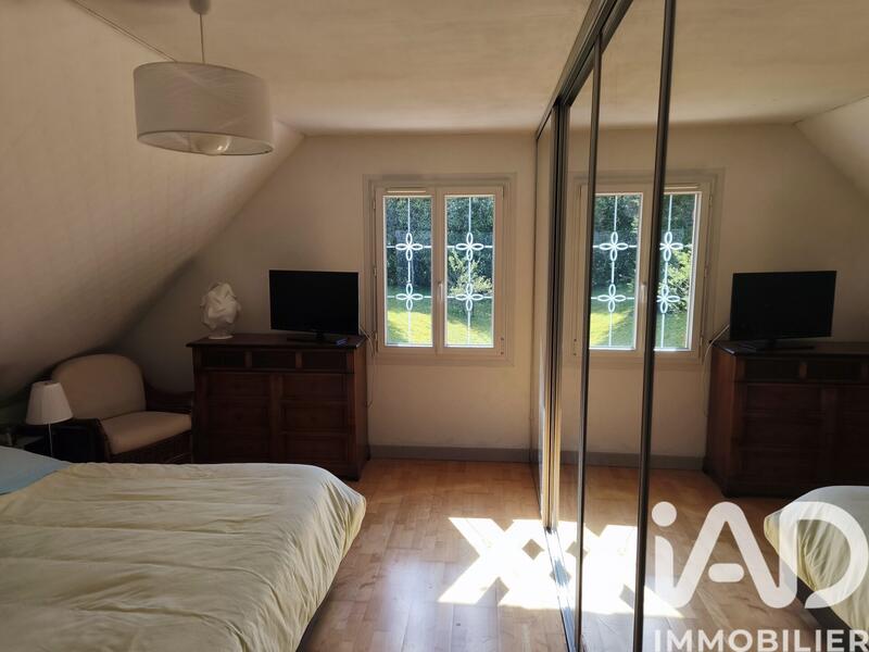 Maison - 174 m² - 8 pièces