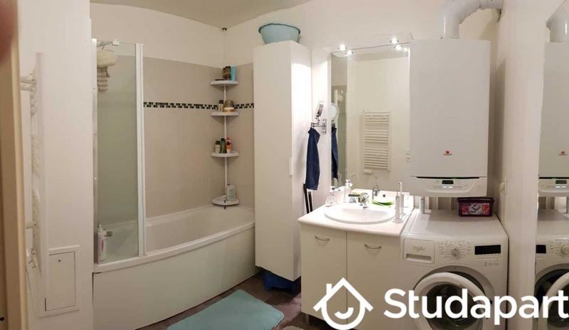 Chambre - 9 m² - 1 pièce