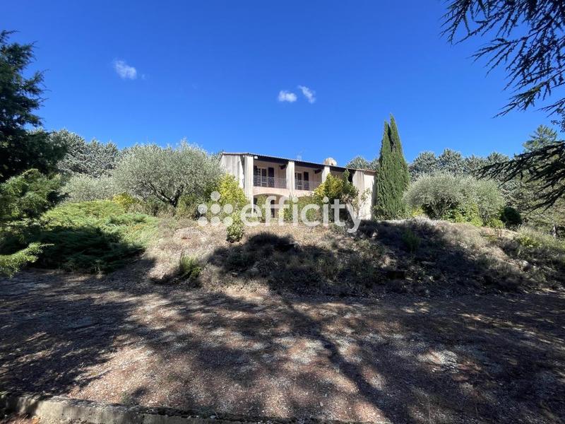 Maison - 258 m² - 9 pièces