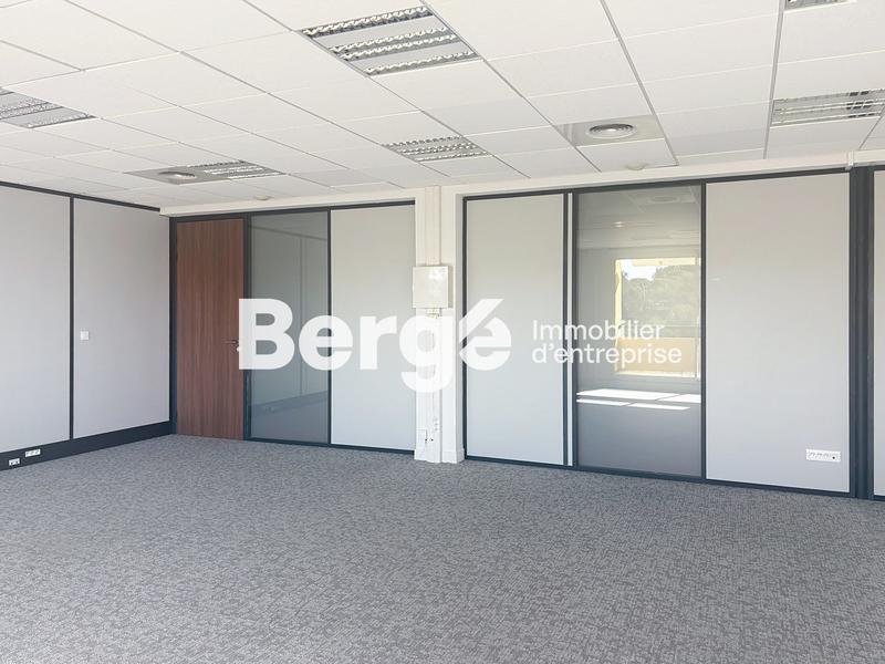 Bureau - 52 m²