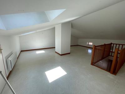 Maison - 200 m² - 6 pièces