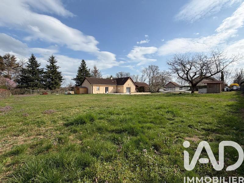 Maison - 121 m² - 4 pièces