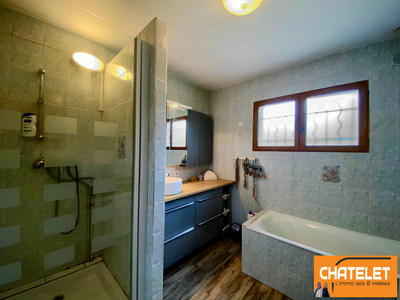 Maison - 188 m² - 8 pièces