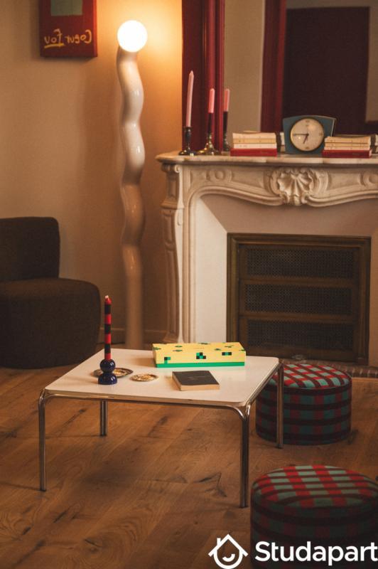 Chambre - 12 m² - 1 pièce