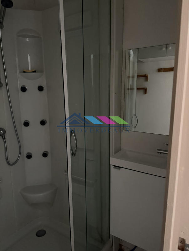 Appartement - 18 m² - 1 pièce