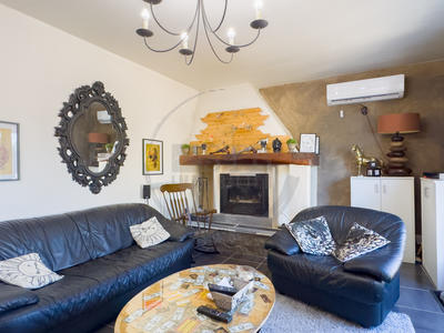 Villa - 137 m² - 7 pièces