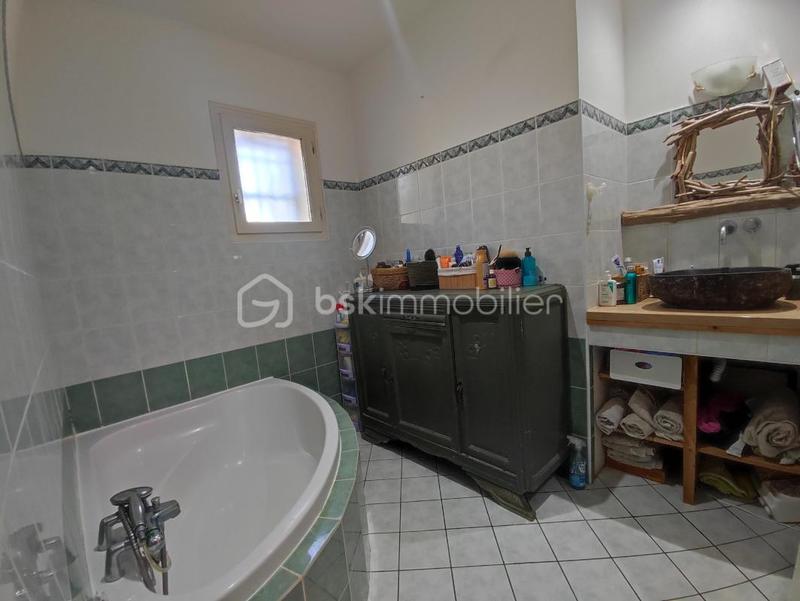 Maison - 96 m² - 5 pièces