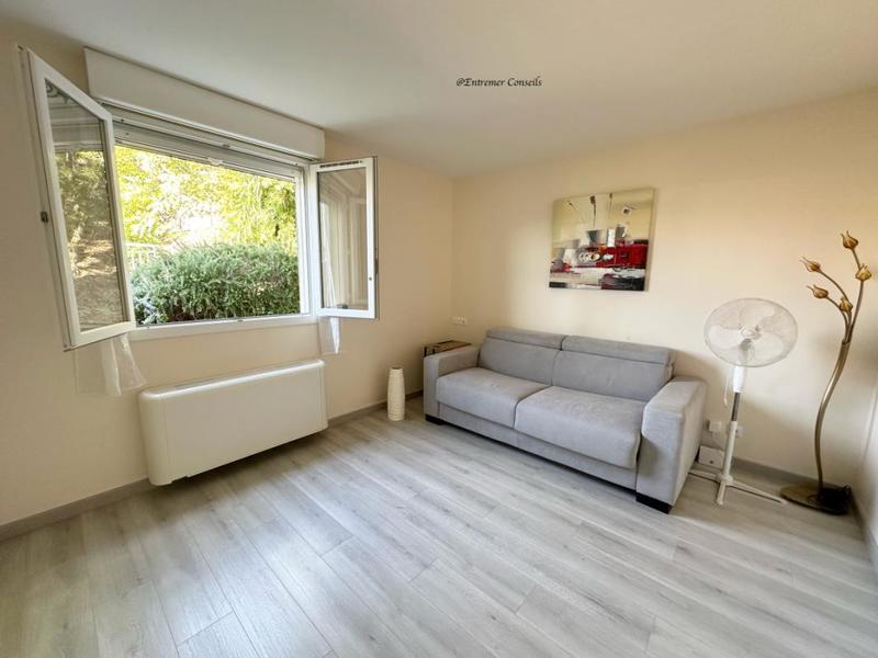 Maison - 200 m² - 6 pièces