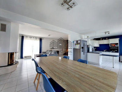 Maison - 126 m² - 6 pièces