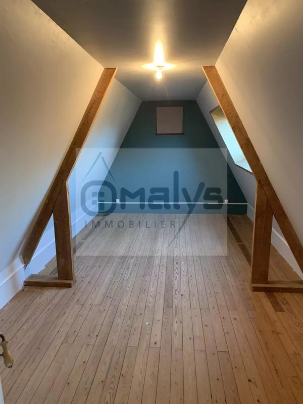 Maison - 135 m² - 5 pièces