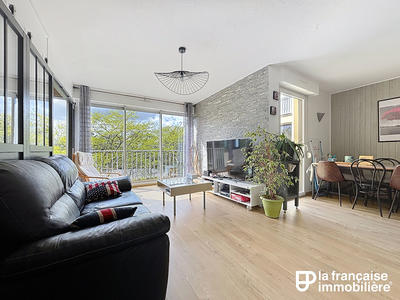 Appartement - 88 m² - 5 pièces