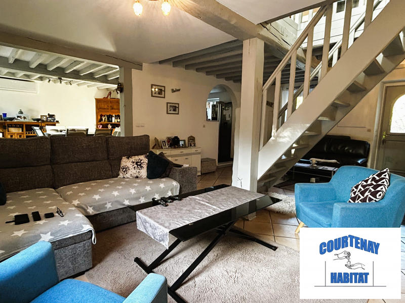 Maison traditionnelle - 145 m² - 6 pièces