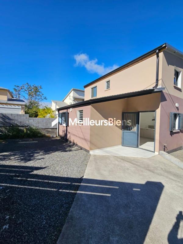 Maison - 70 m² - 4 pièces