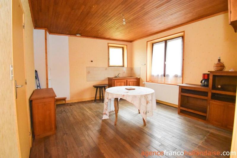 Maison - 117 m² - 9 pièces