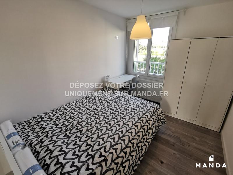 Chambre - 10 m² - 4 pièces