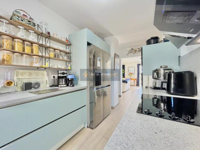 Appartement - 75 m² - 3 pièces