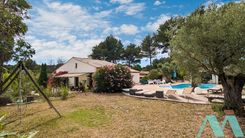 Maison - 178 m² - 6 pièces