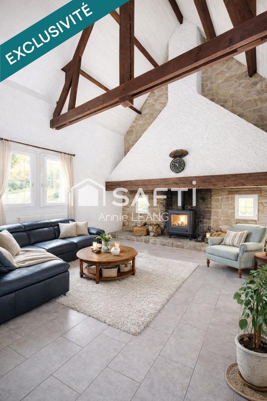 Maison - 244 m² - 9 pièces