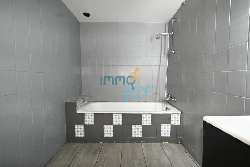 Maison - 77 m² - 4 pièces