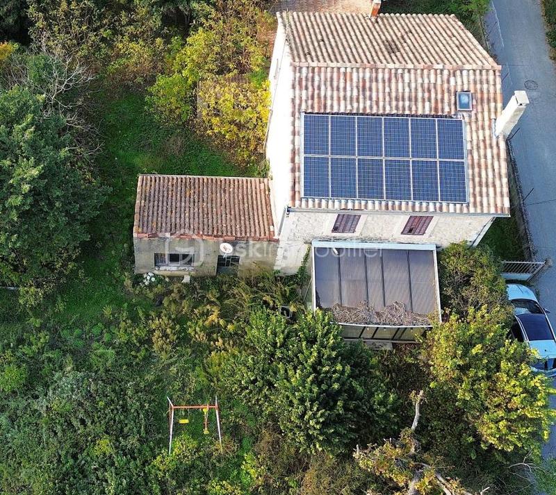 Maison - 105 m² - 4 pièces