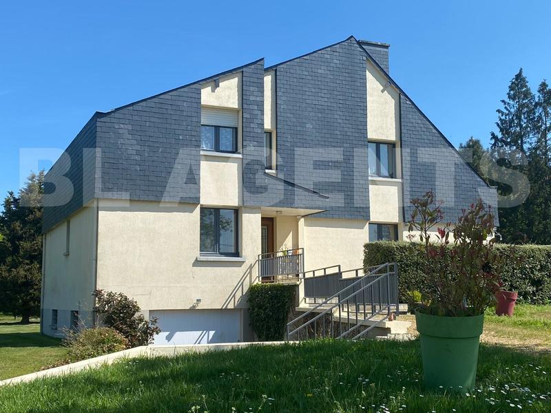 Maison d'architecte - 167 m² - 8 pièces