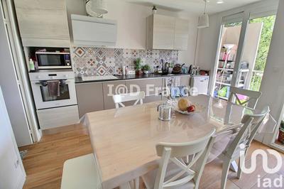 Appartement - 80 m² - 4 pièces