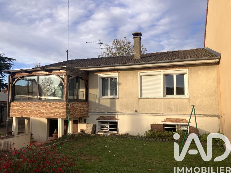 Maison - 90 m² - 5 pièces