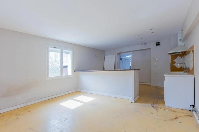 Villa - 240 m² - 8 pièces