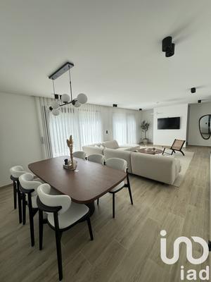 Maison - 146 m² - 5 pièces