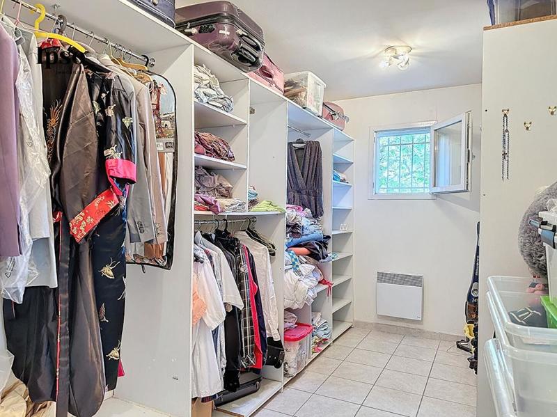 Maison - 209 m² - 6 pièces