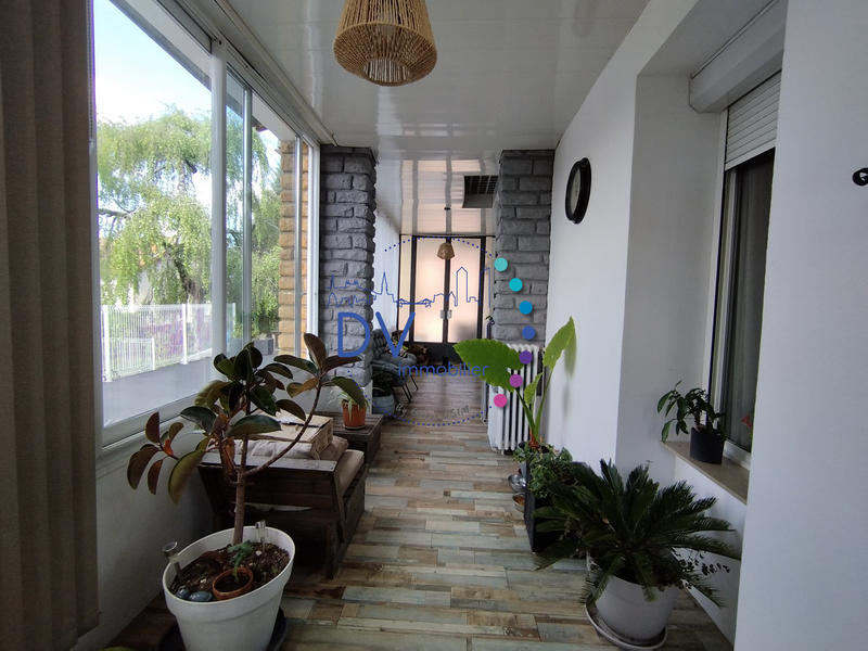 Maison - 326 m² - 10 pièces