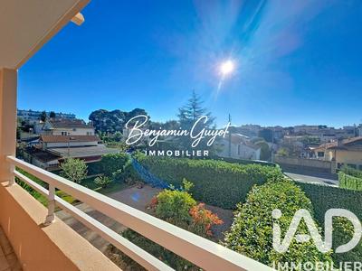 Appartement - 113 m² - 5 pièces