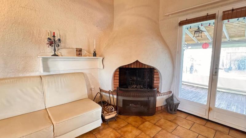 Maison - 104 m² - 4 pièces